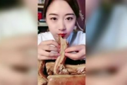 娱乐吃瓜酱女生自由